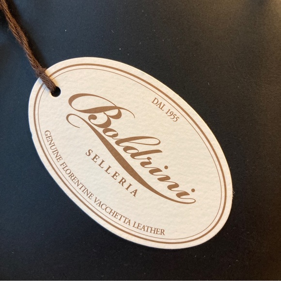 Boldrini Chic Black Leather Shoulder Bag - Picture 10 of 15